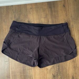 Lululemon Women’s Black  Athletic Shorts 2.5” inseam Size 8
